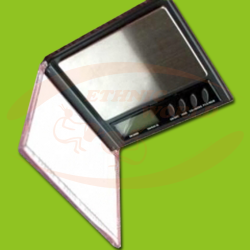 Double CD Scale  600